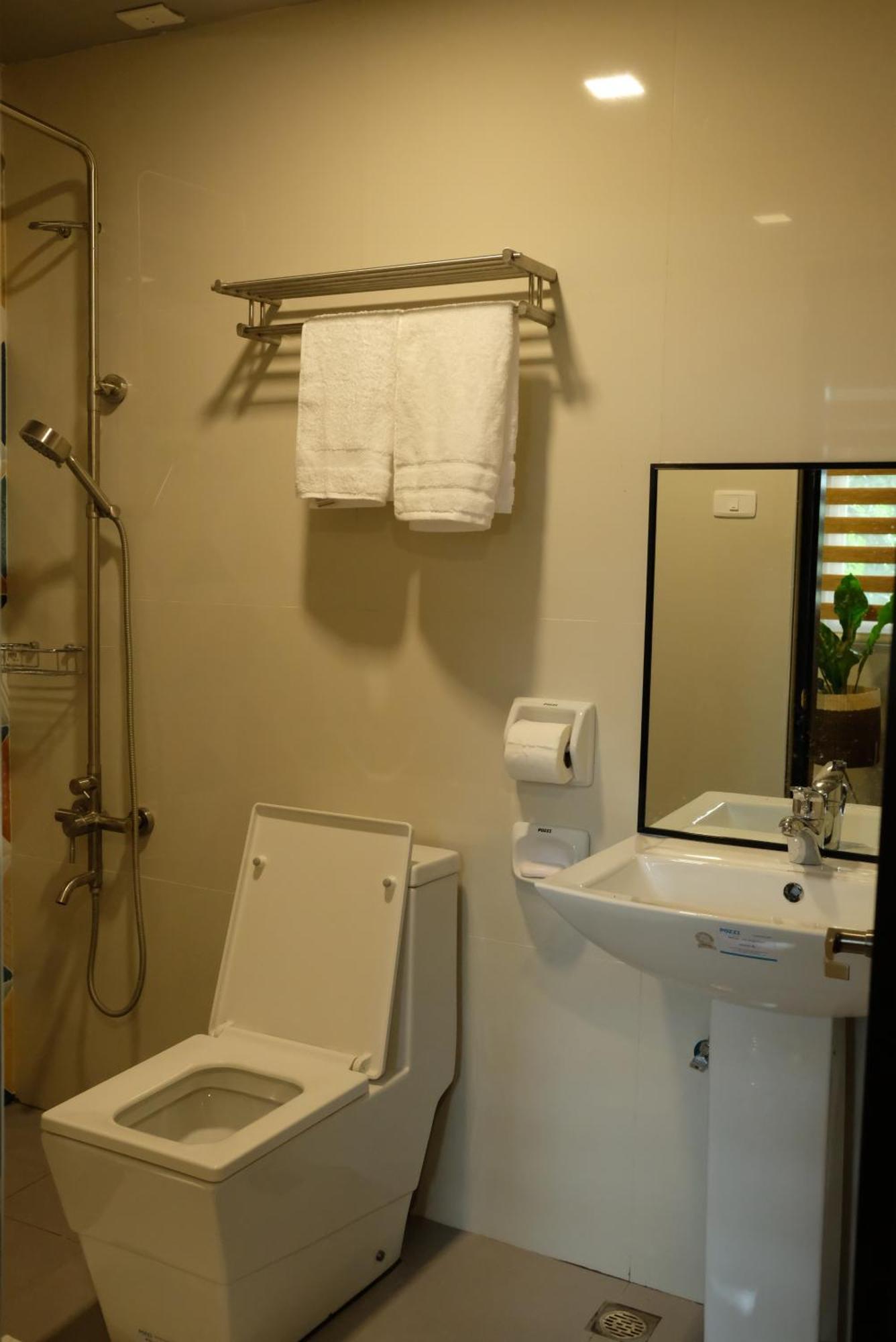 Vieda Hotel กาติกลัน ภายนอก รูปภาพ
